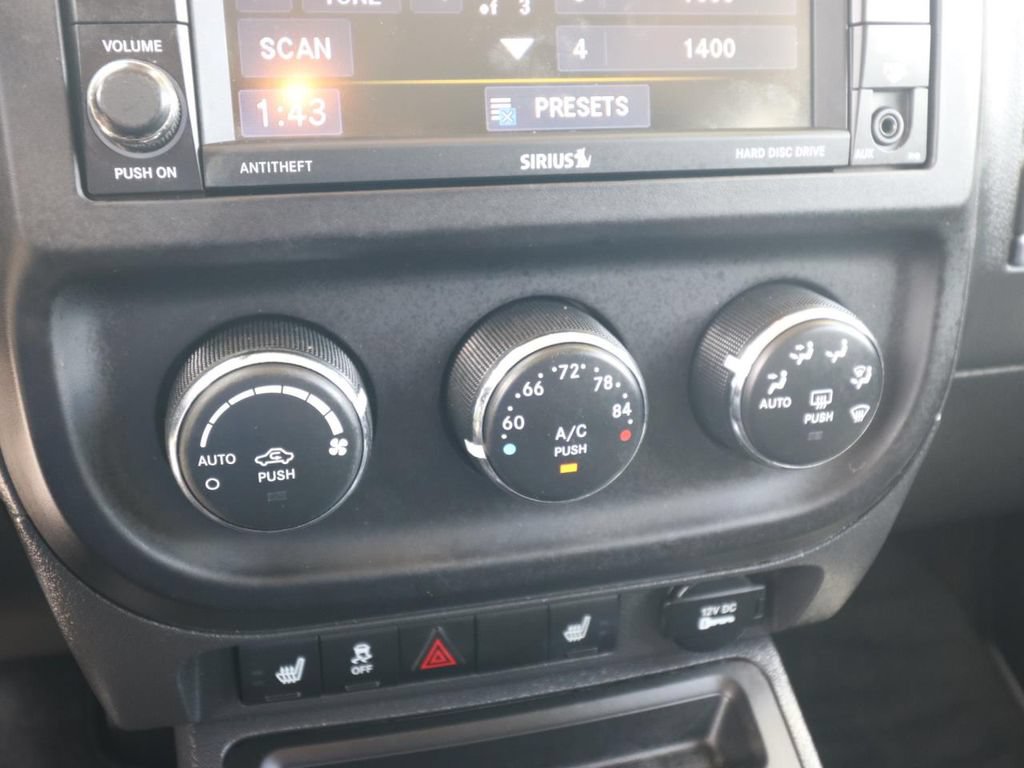 Used 2014 Jeep Patriot Limited AWD/4WD image 20