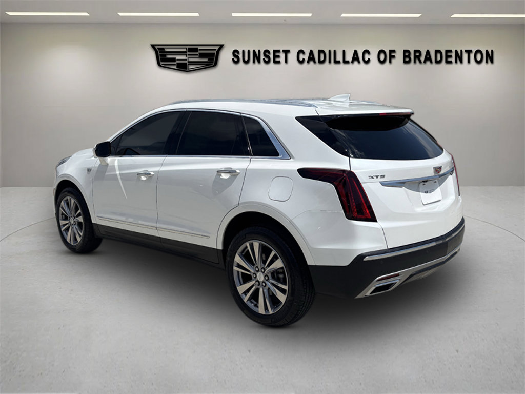 Certified 2024 Cadillac XT5 Premium Luxury w/ LPO, Floor Liner Package FWD image 5