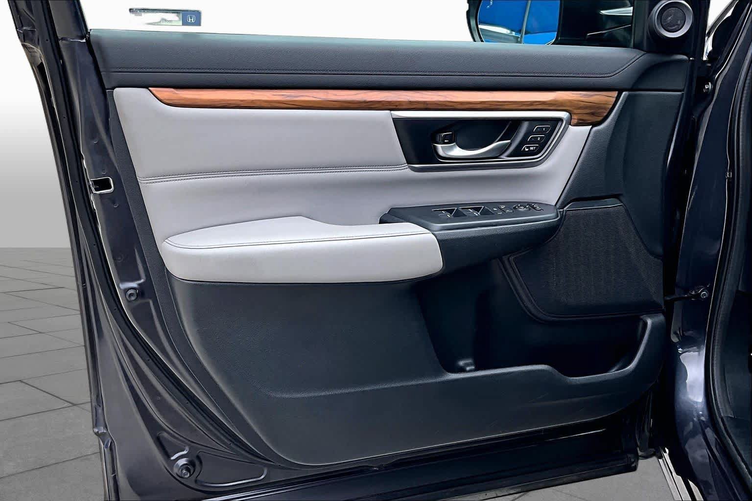 Used 2017 Honda CR-V EX-L image 21
