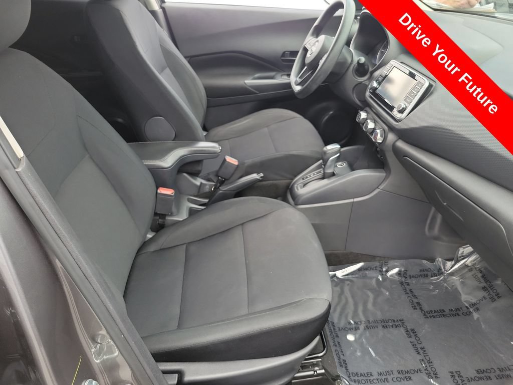 Used 2024 Nissan Kicks S FWD image 18