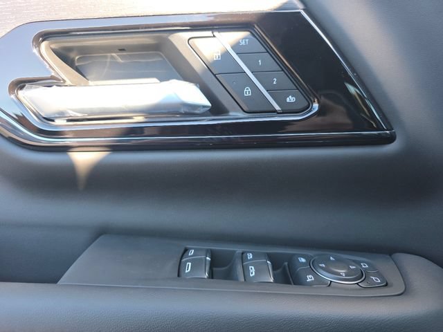 New 2026 GMC Yukon AT4 Ultimate AWD/4WD image 27