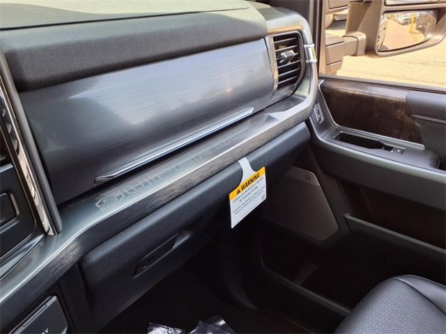 New 2025 Ford F350 Lariat w/ Lariat Ultimate Package image 17
