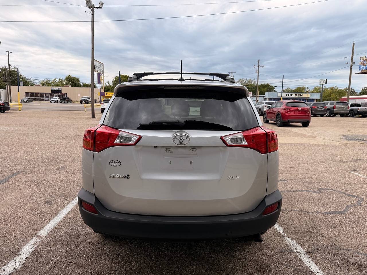 Used 2014 Toyota RAV4 XLE FWD image 7