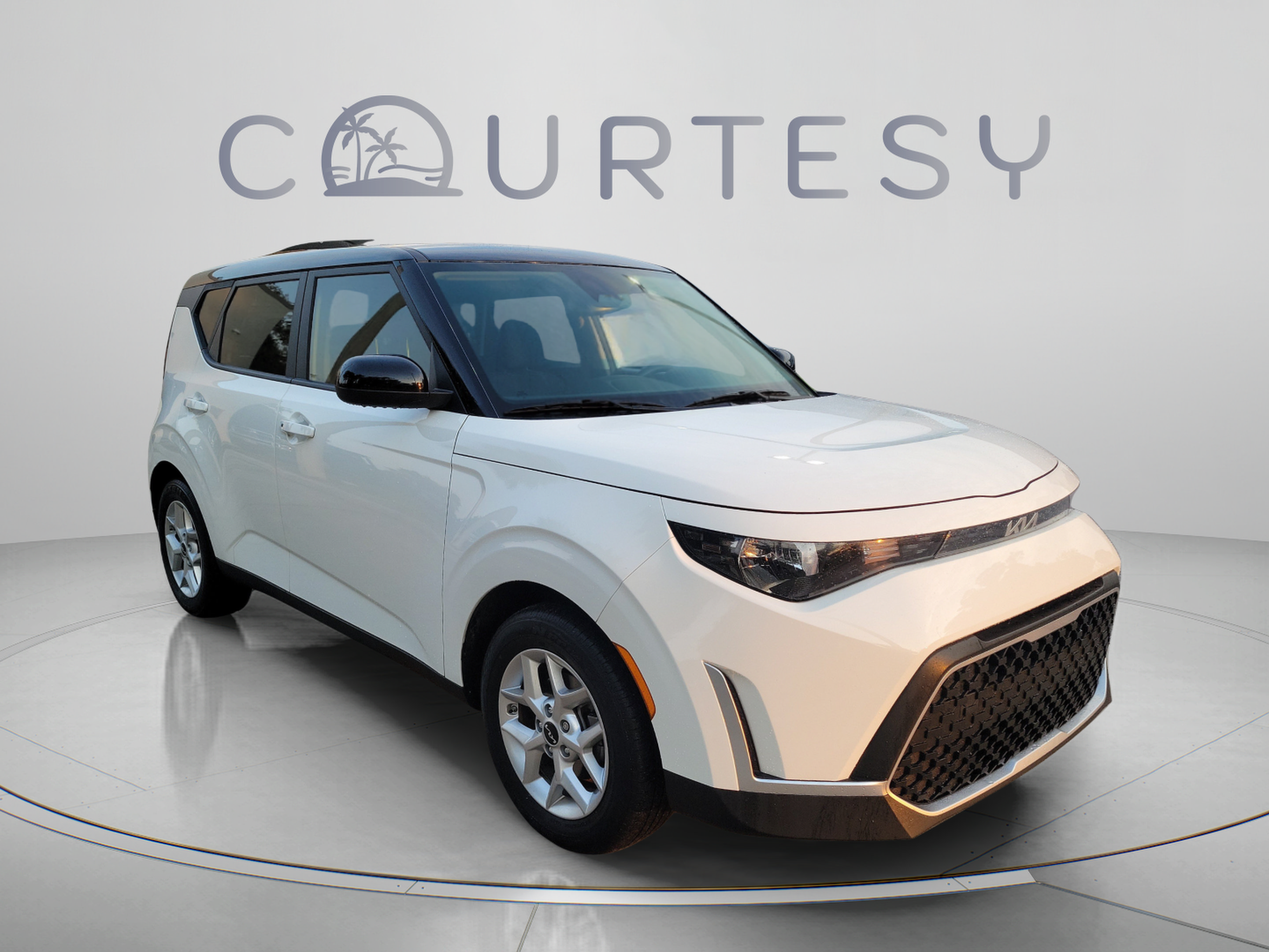 Certified 2023 Kia Soul S FWD image 5