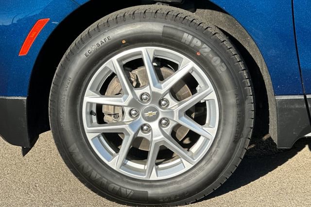 Used 2023 Chevrolet Equinox LT image 29
