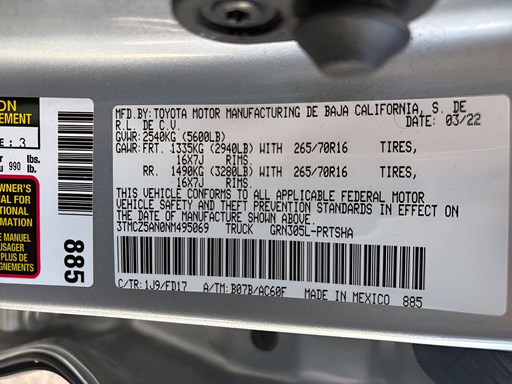 Used 2022 Toyota Tacoma TRD Off-Road image 22