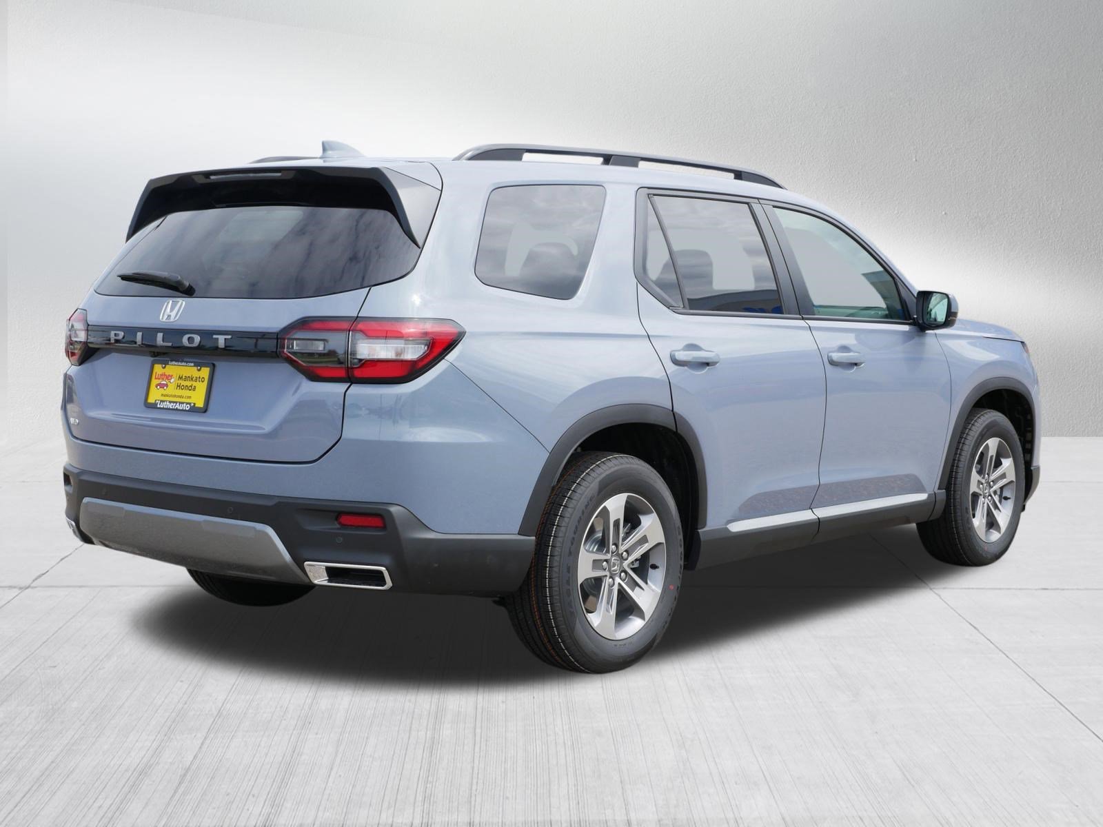 New 2026 Honda Pilot EX-L image 4