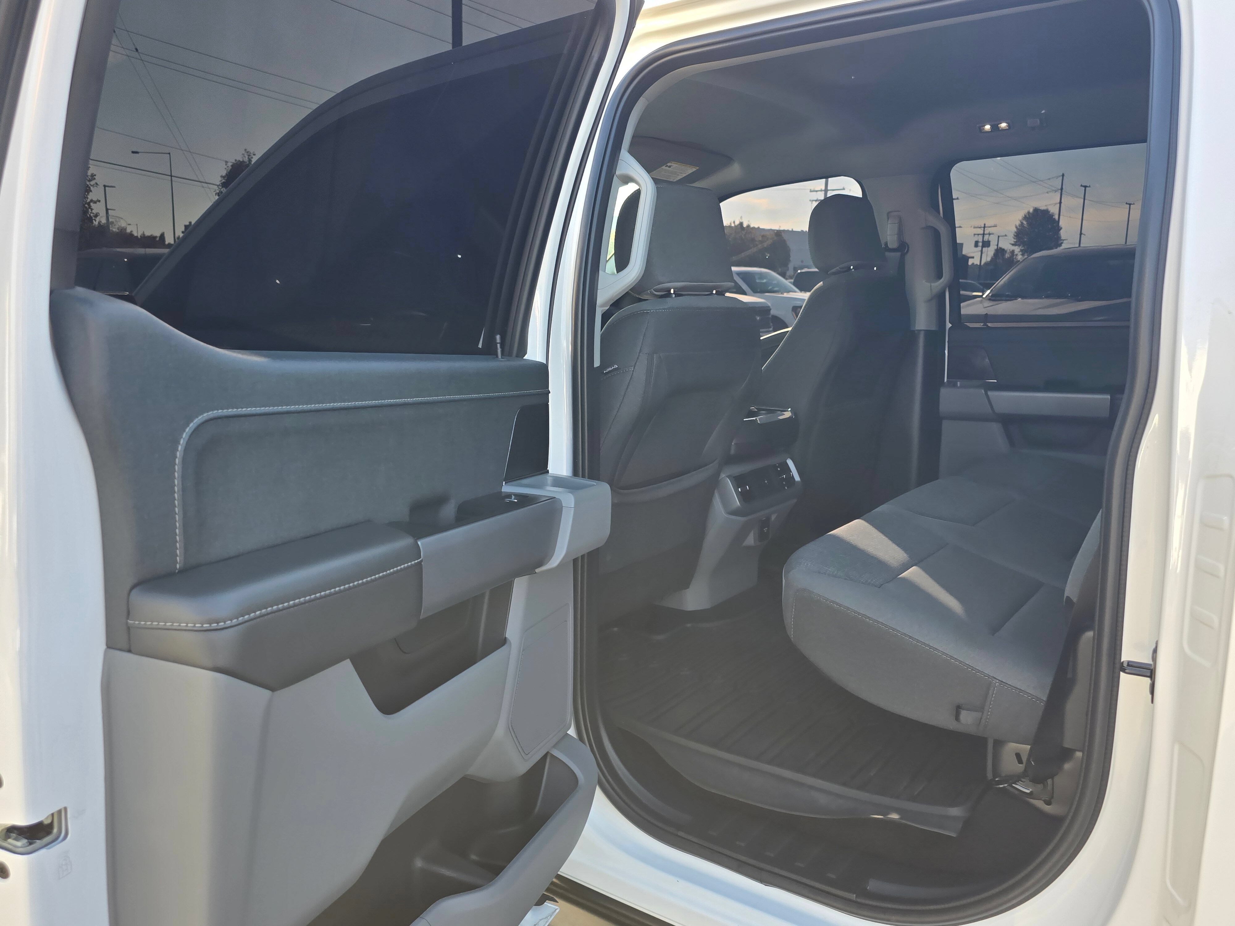 Certified 2025 Ford F150 Lightning XLT AWD/4WD image 20