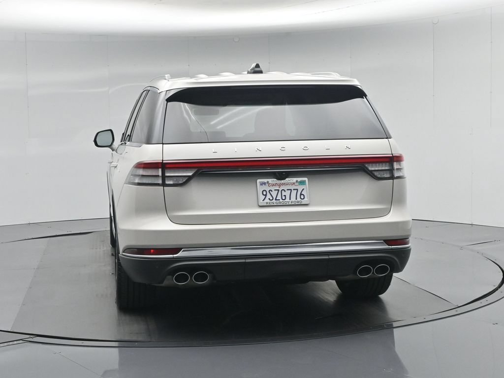Used 2025 Lincoln Aviator Reserve w/ Equipment Group 201A AWD/4WD image 35