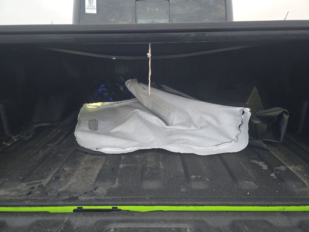 Used 2021 Jeep Gladiator Overland w/ Popular Equipment Package image 11