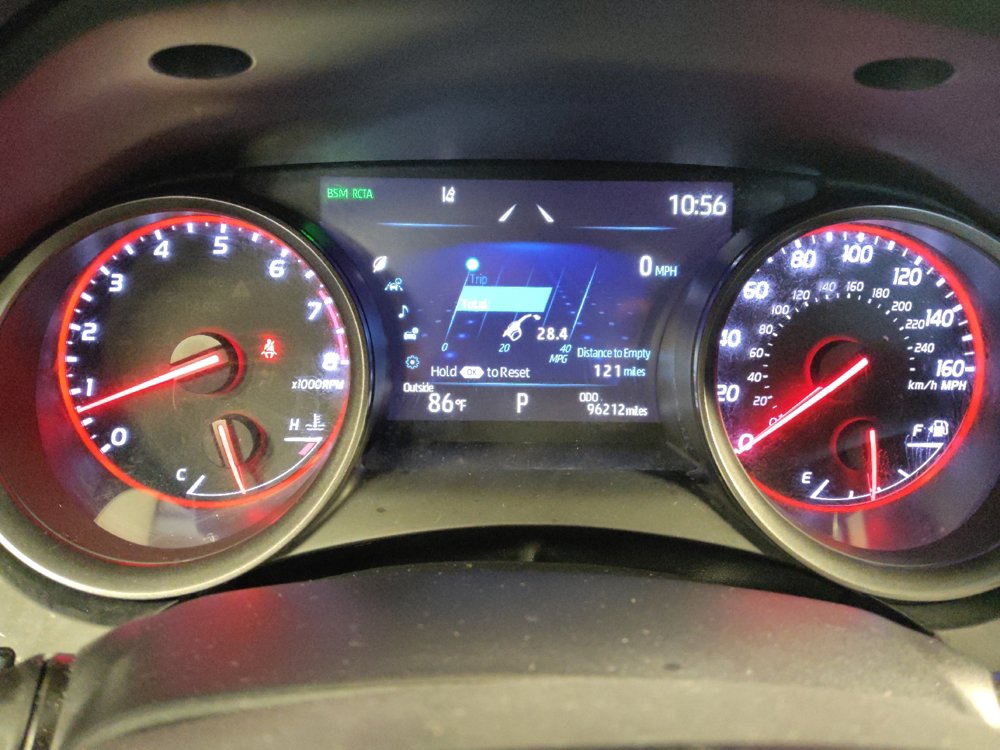 Used 2022 Toyota Camry XSE FWD image 23