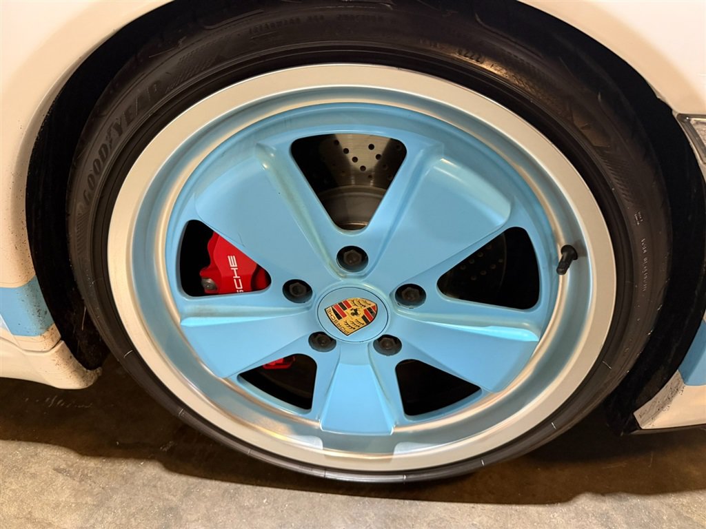 Used 2006 Porsche 911 GT3 RS image 24