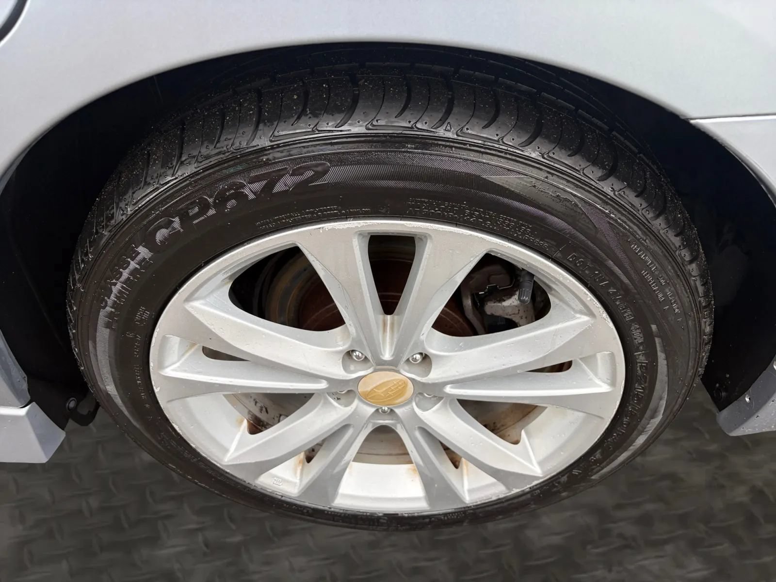Used 2014 Subaru Legacy 2.5i Premium AWD/4WD image 41