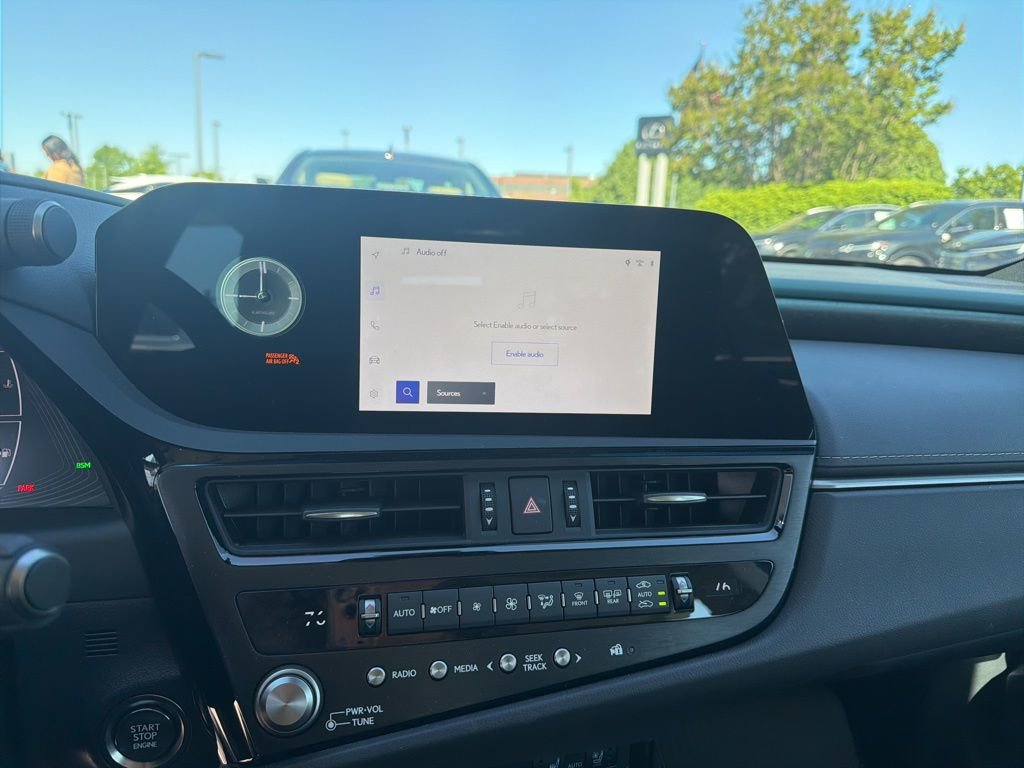 Certified 2025 Lexus ES 350 w/ Premium Package FWD image 34