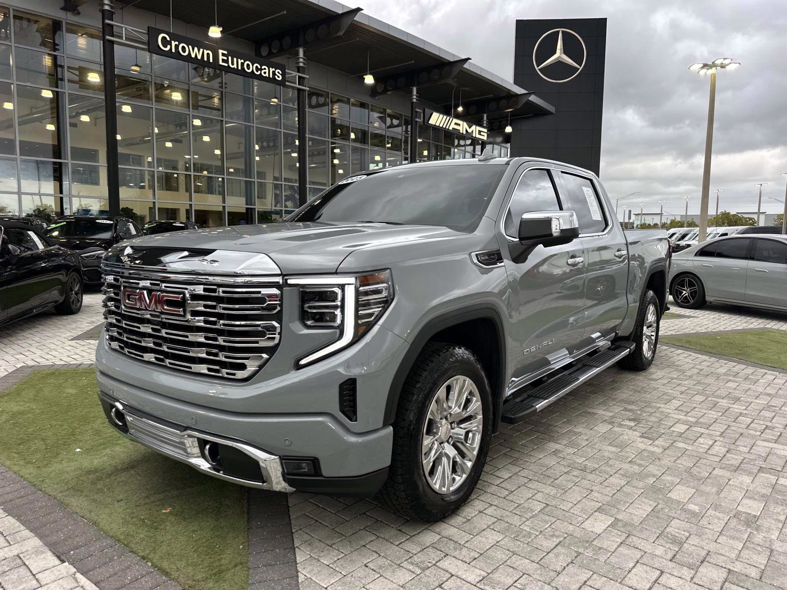 Used 2025 GMC Sierra 1500 Denali image 7