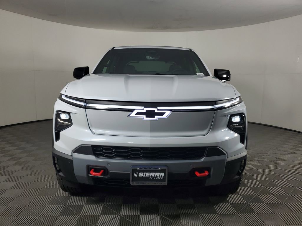 New 2026 Chevrolet Silverado EV Trail Boss image 9