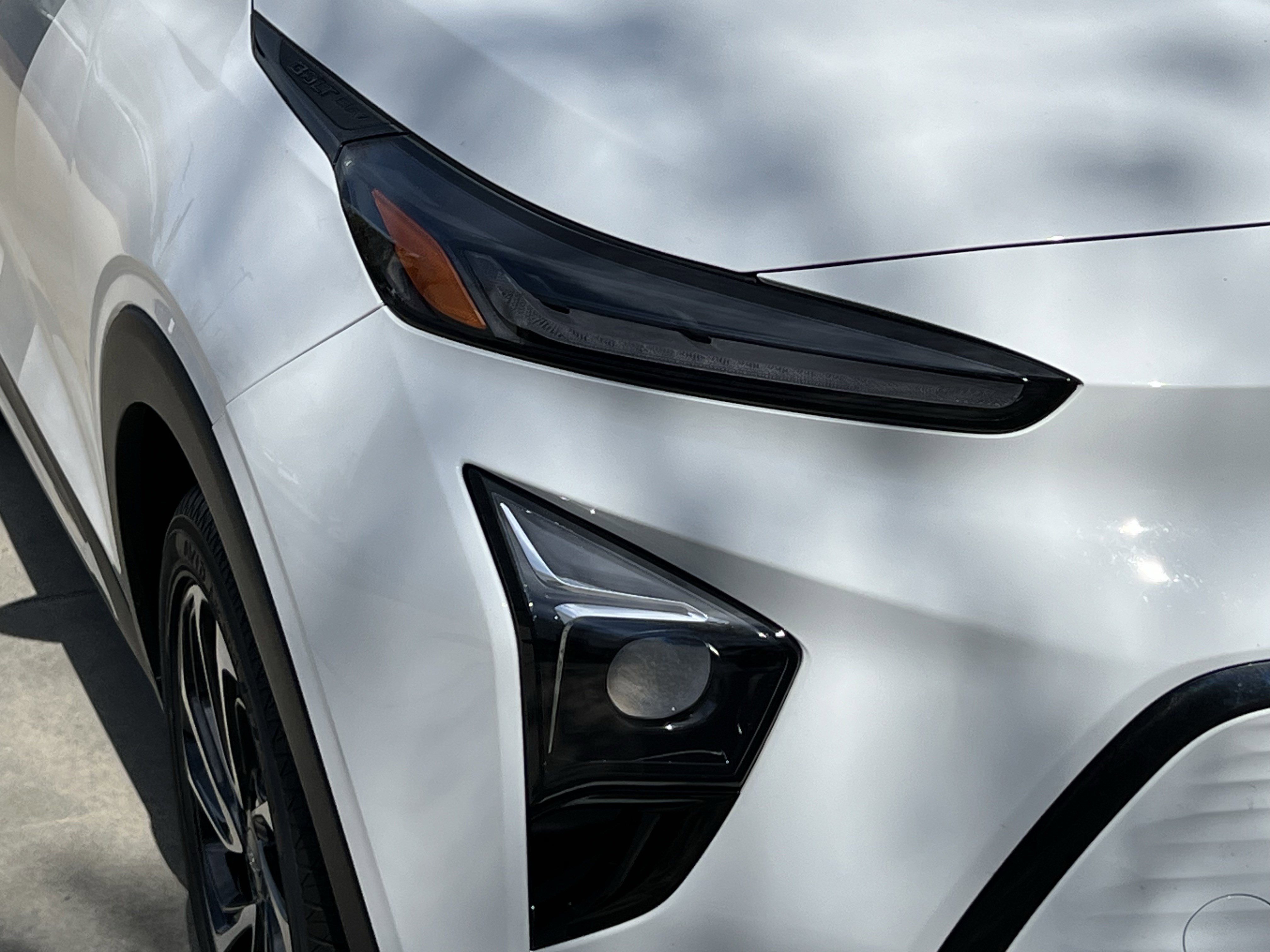 Used 2023 Chevrolet Bolt EUV Premier w/ Sun & Sound Package image 11