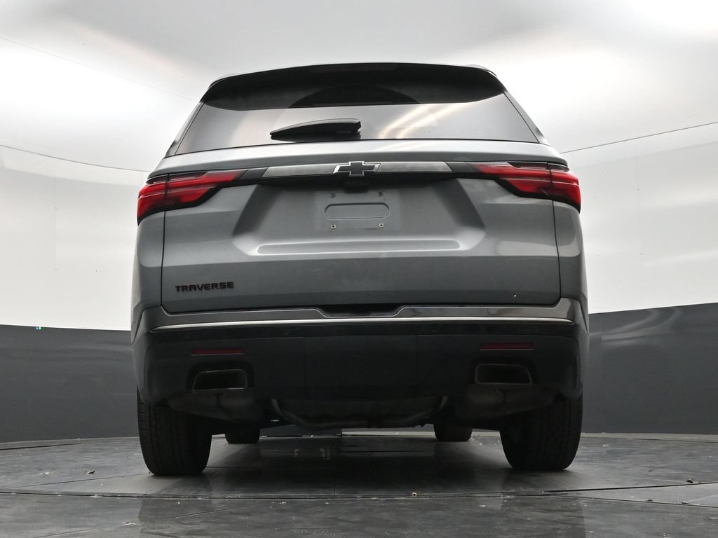 Used 2023 Chevrolet Traverse Premier w/ Redline Edition FWD image 22