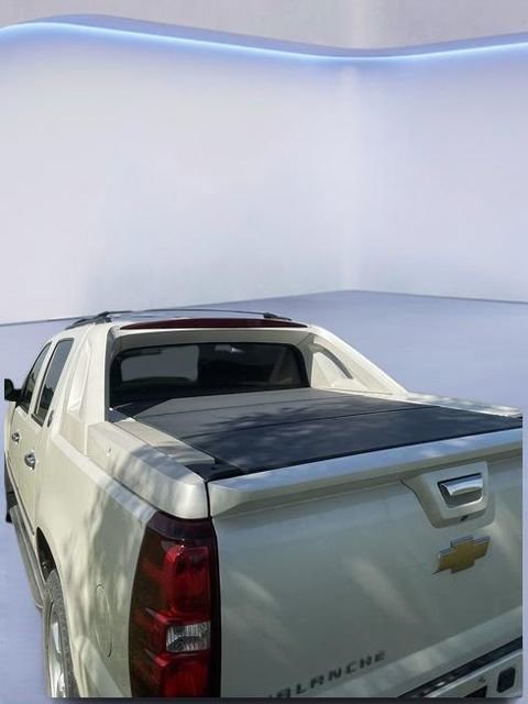 Used 2013 Chevrolet Avalanche LTZ RWD image 8