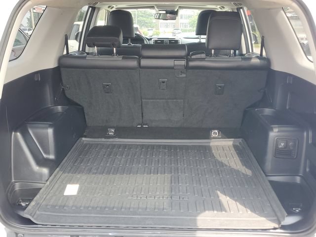 Used 2020 Toyota 4Runner SR5 Premium w/ Moonroof Package AWD/4WD image 5