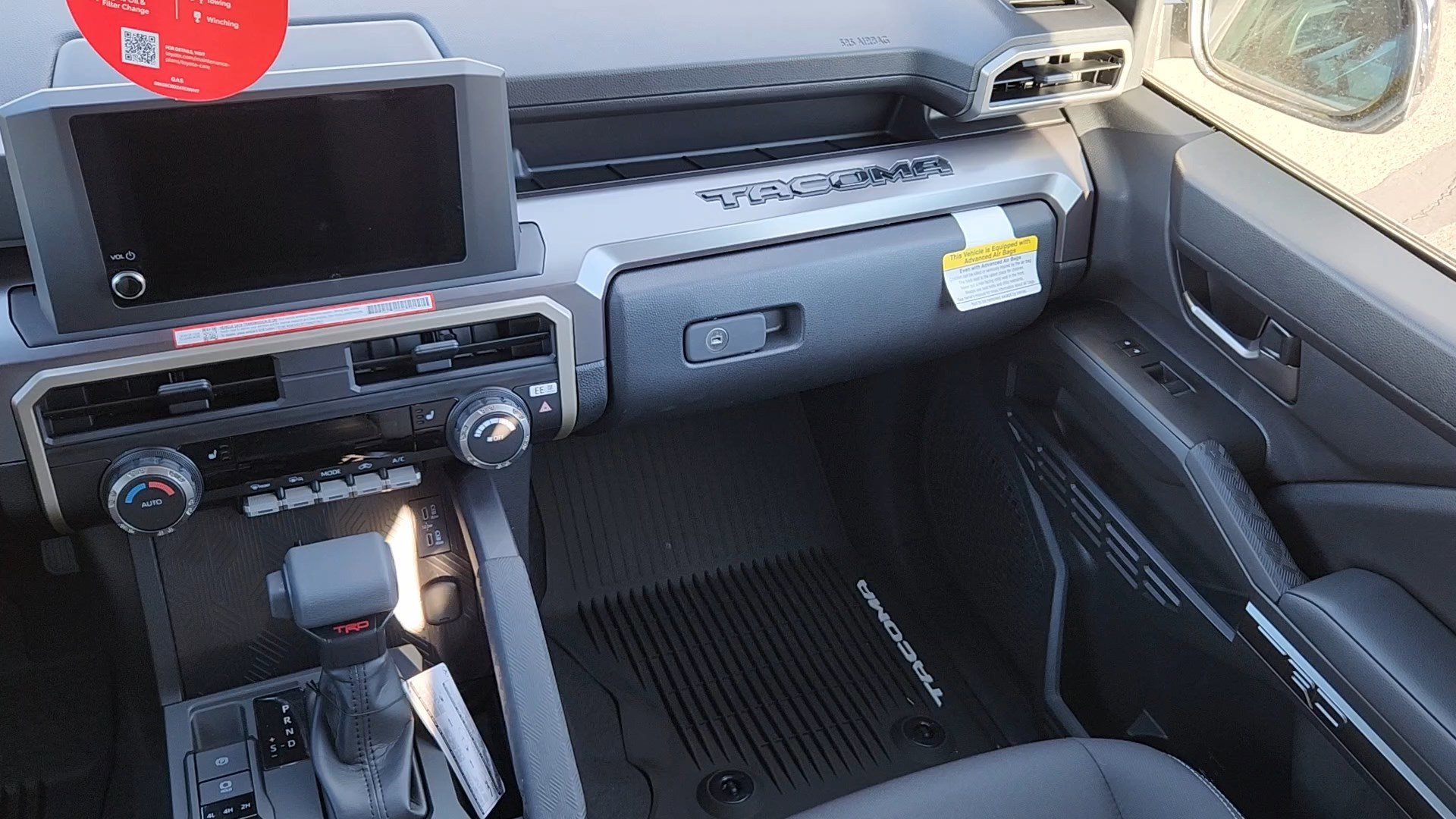 New 2025 Toyota Tacoma TRD Off-Road image 6