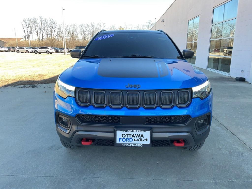Used 2022 Jeep Compass Trailhawk w/ Trailhawk Elite Group AWD/4WD image 3