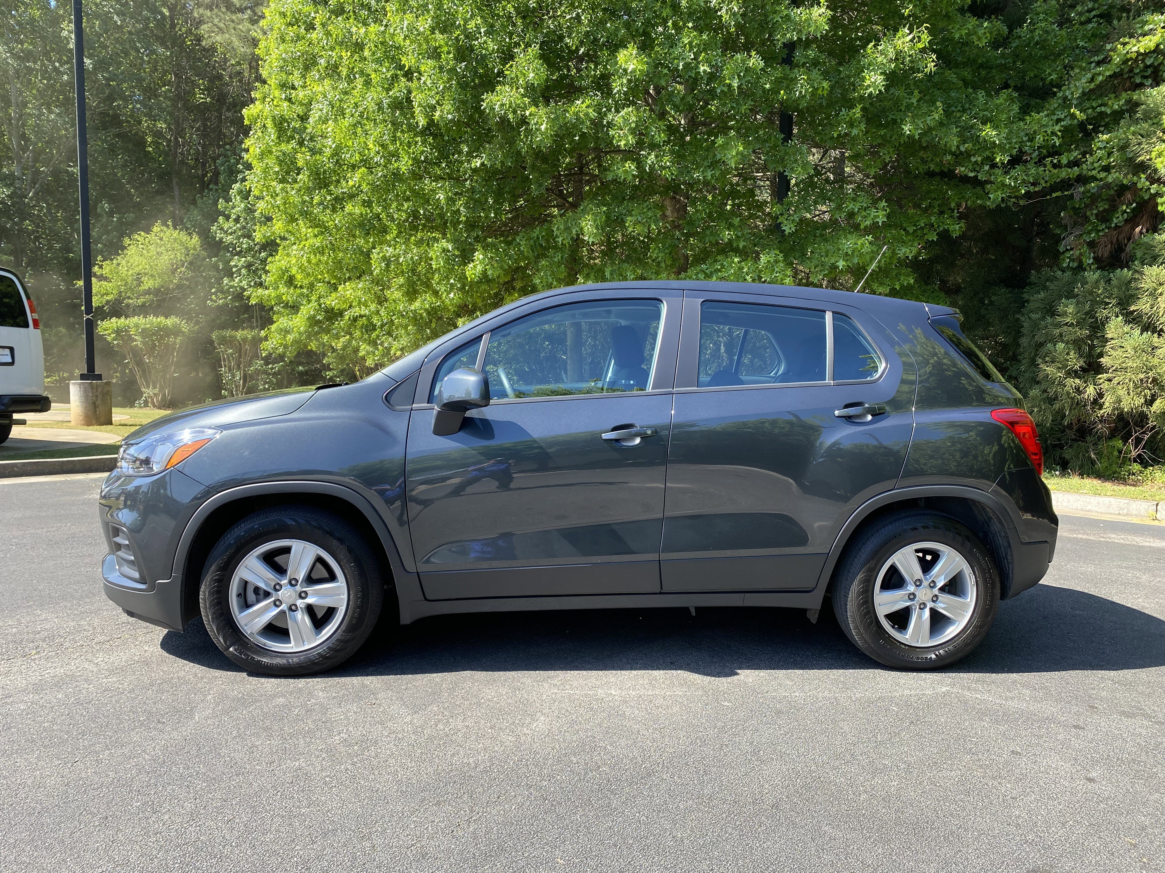 Used 2020 Chevrolet Trax LS FWD image 6