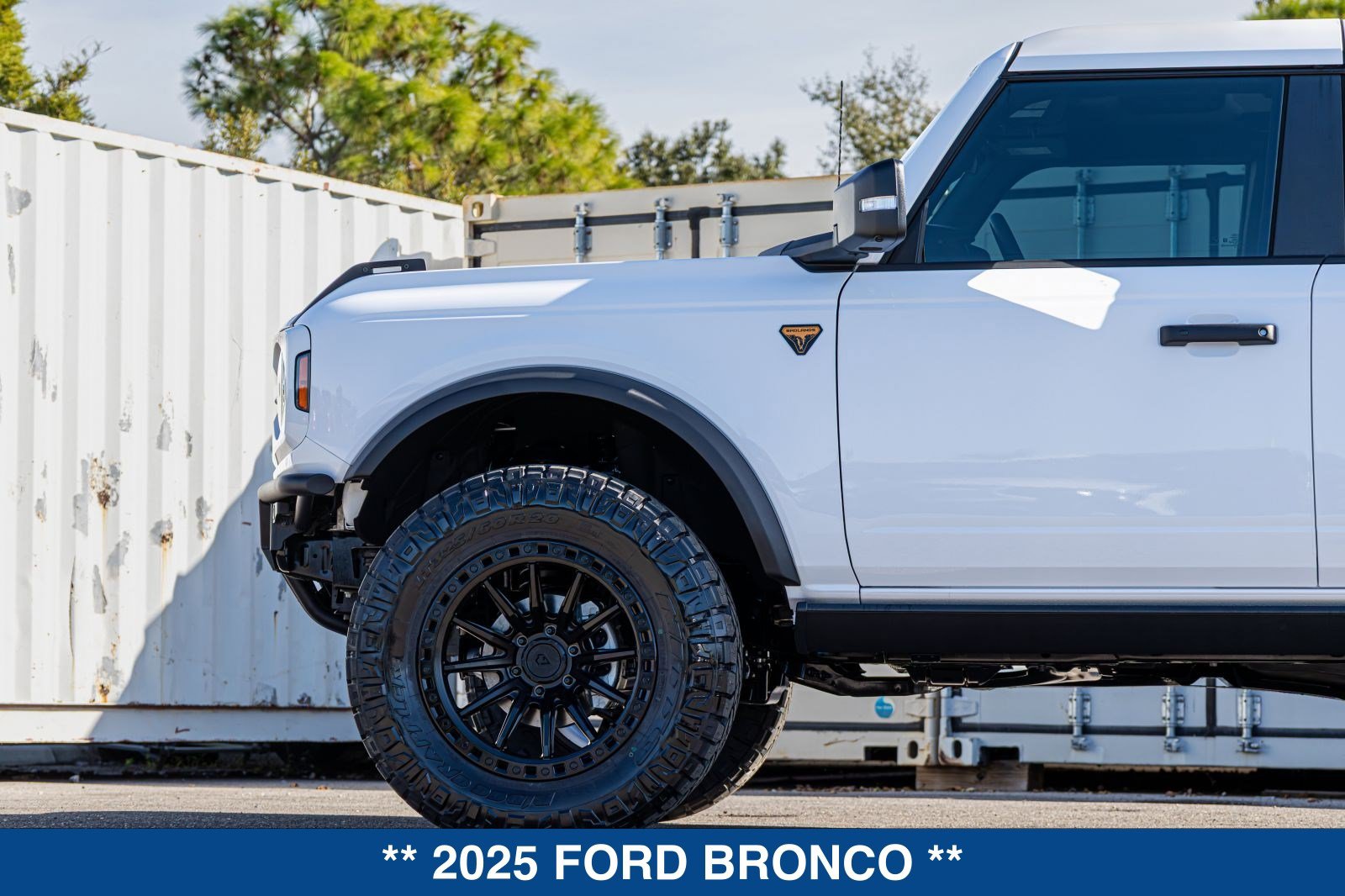 New 2025 Ford Bronco Badlands AWD/4WD image 29
