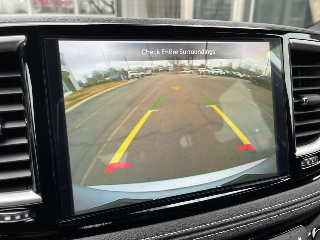 New 2026 Chrysler Pacifica Select image 4