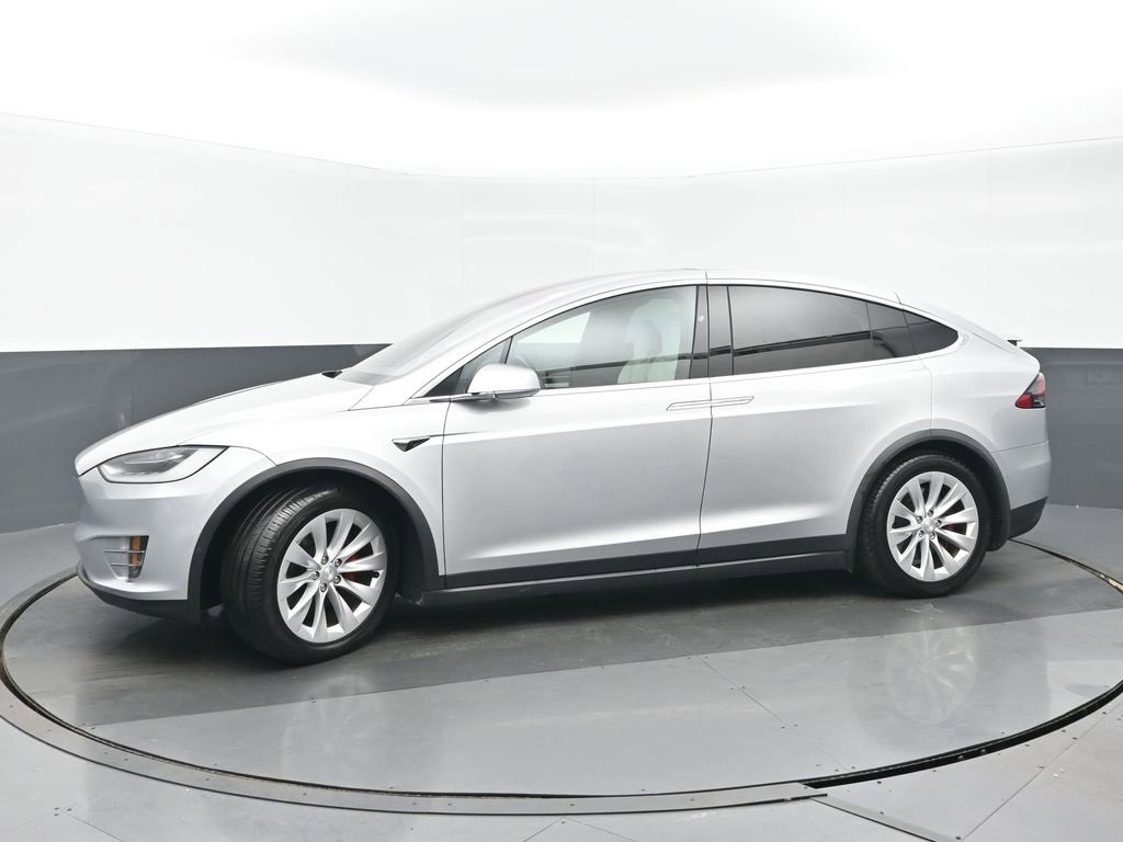 Used 2018 Tesla Model X P100D image 6