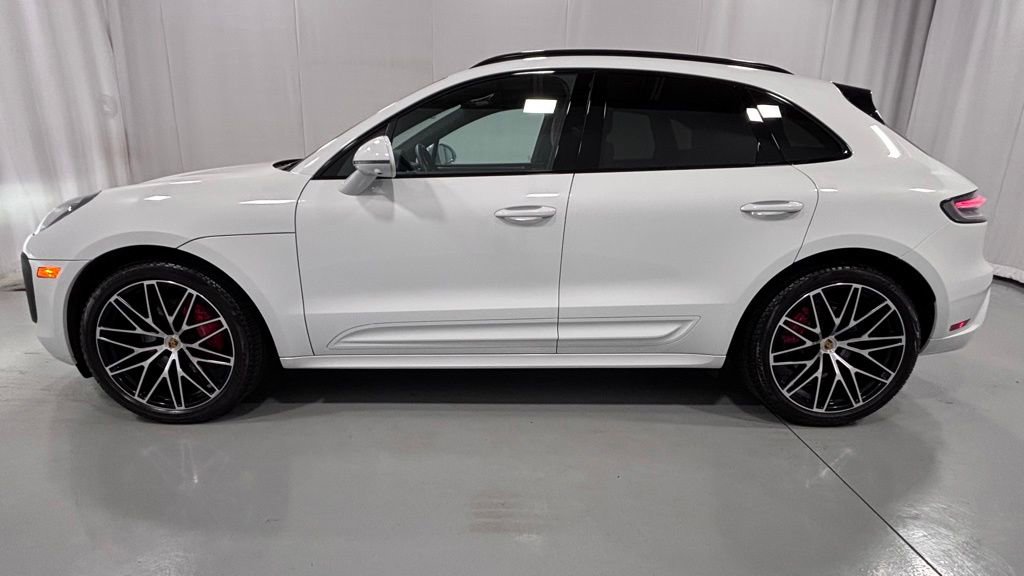 Used 2024 Porsche Macan S AWD/4WD image 9