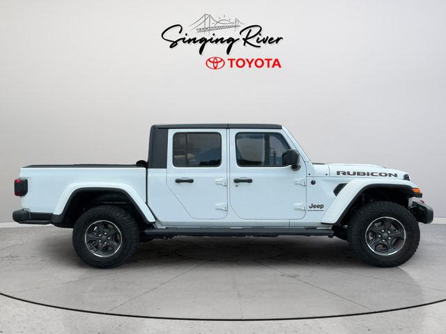 Used 2023 Jeep Gladiator Rubicon w/ LED Lighting Group AWD/4WD image 8