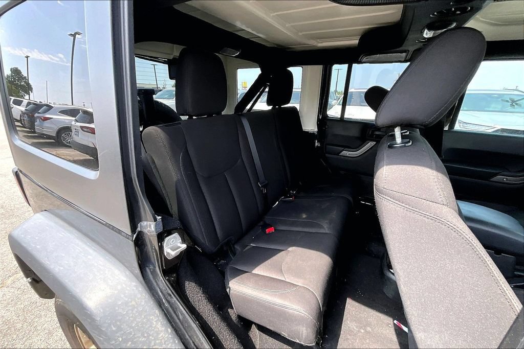 Used 2017 Jeep Wrangler Unlimited Sport w/ Quick Order Package 24S AWD/4WD image 34