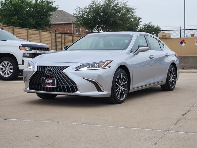 Used 2025 Lexus ES 350 w/ Premium Package FWD image 12
