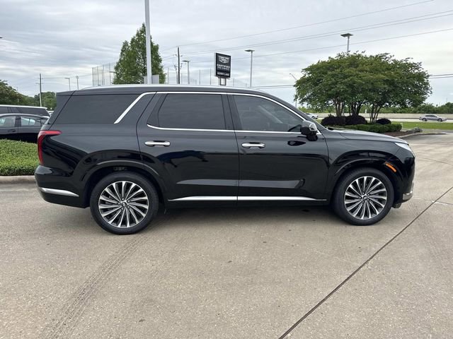 Used 2024 Hyundai Palisade Calligraphy FWD image 4