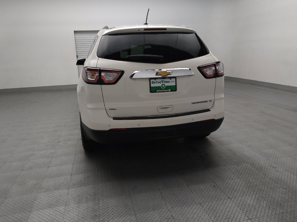 Used 2015 Chevrolet Traverse LT image 6