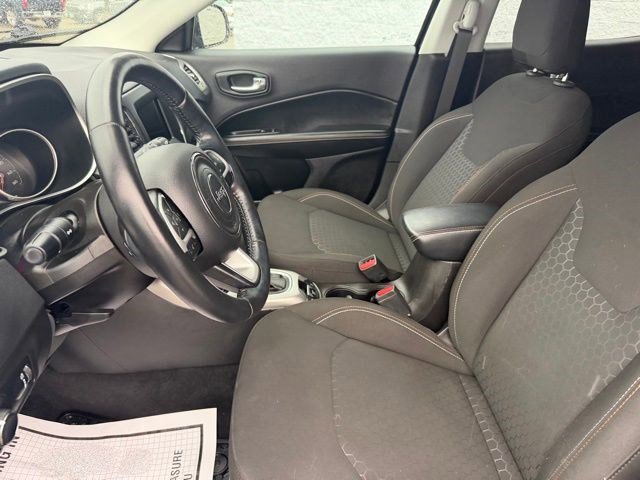 Used 2020 Jeep Compass Sport w/ Cold Weather Group image 12