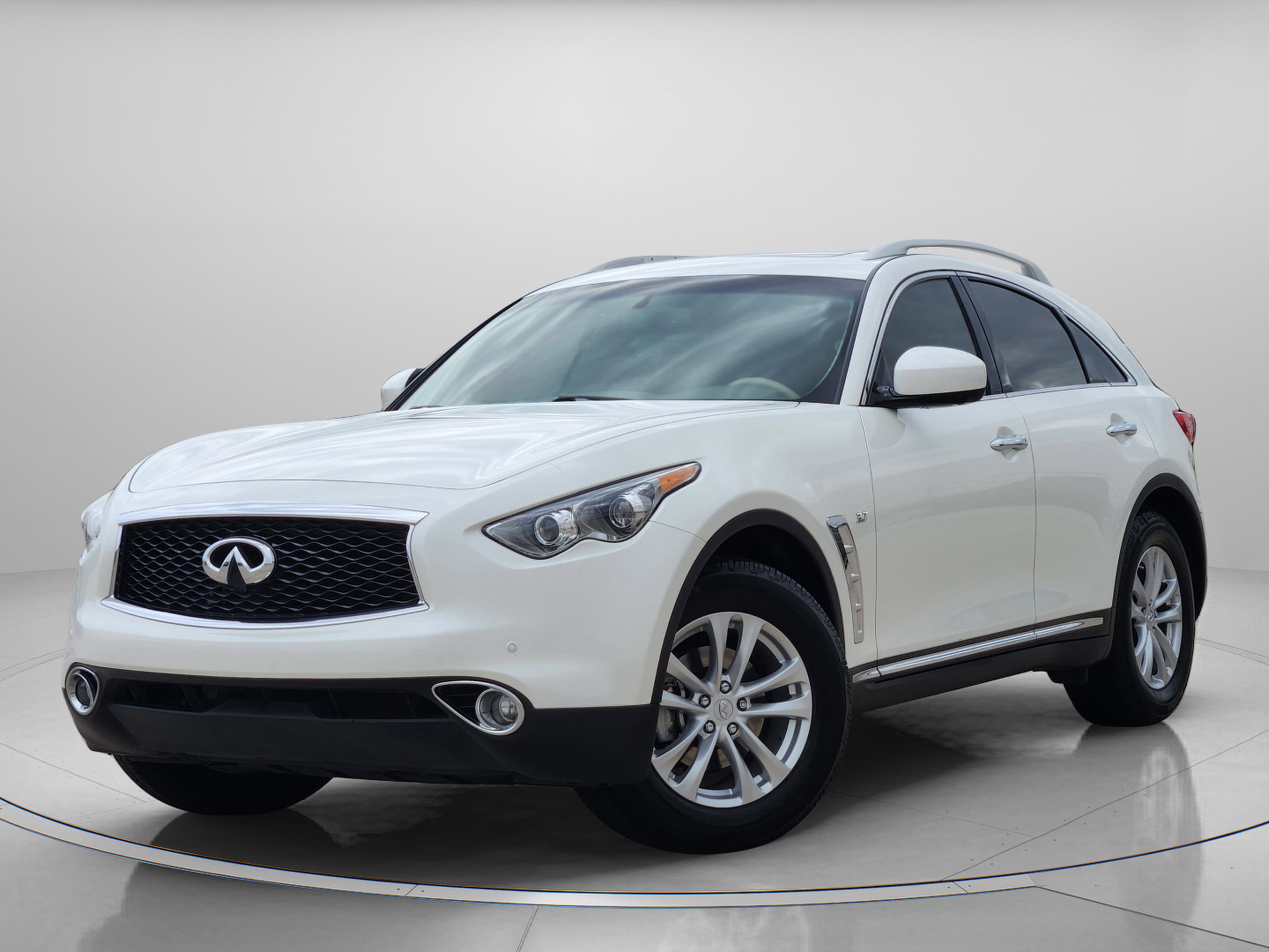 Used 2017 INFINITI QX70 2WD w/ Premium Package image 1