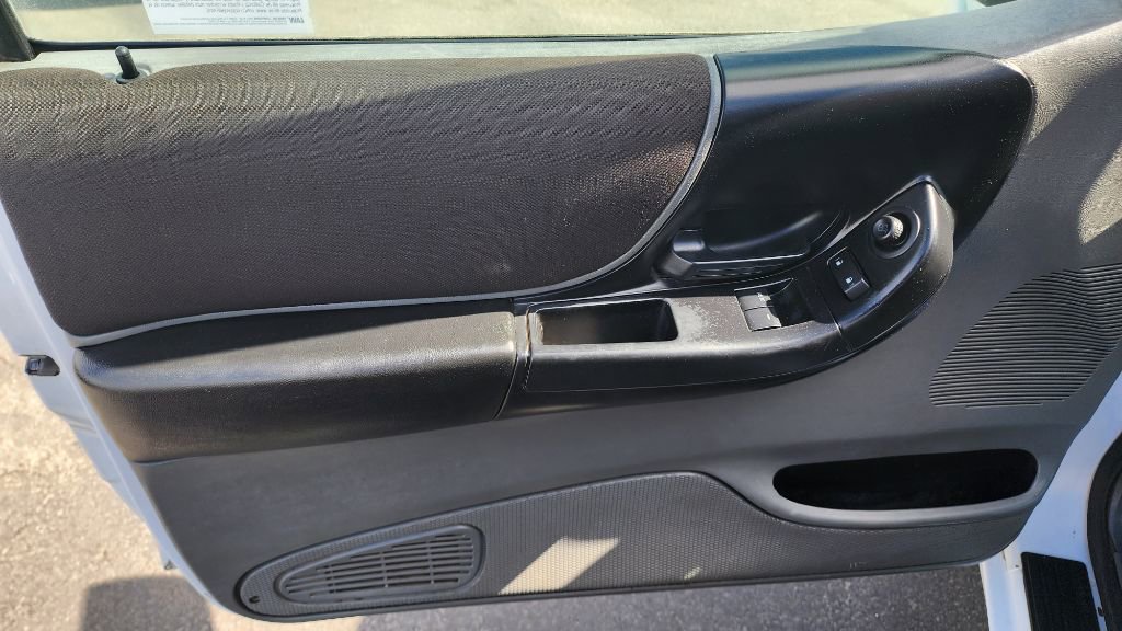 Used 2009 Ford Ranger XLT image 10