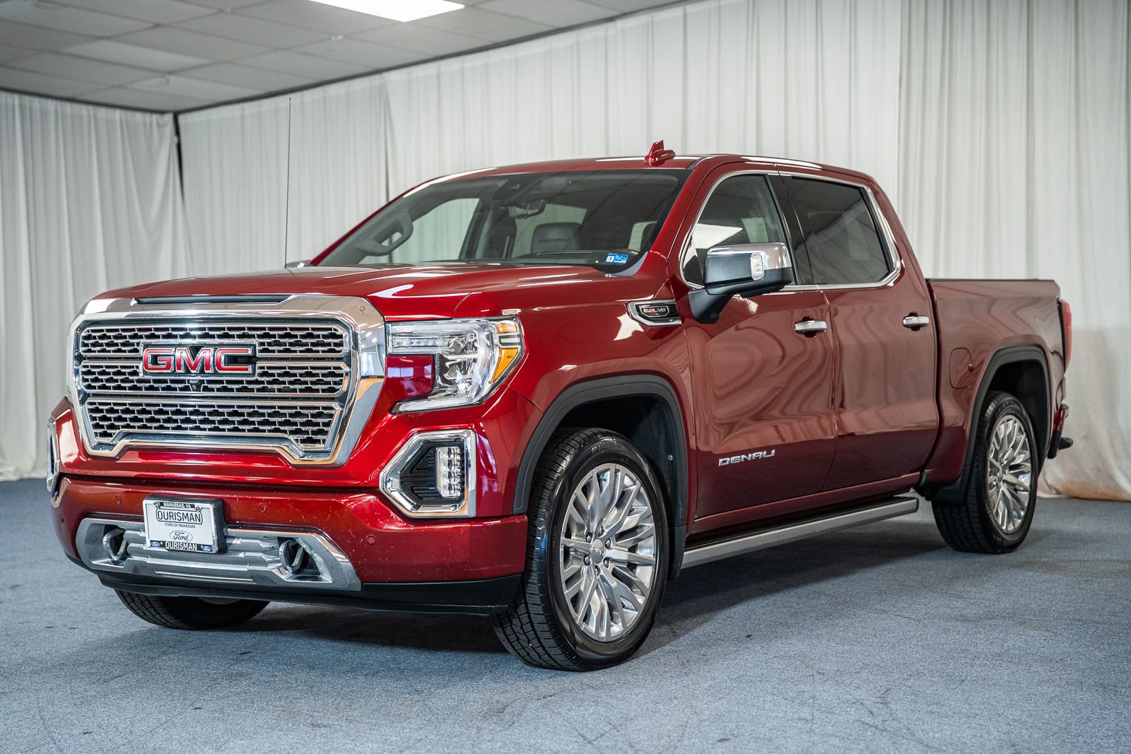 Used 2019 GMC Sierra 1500 Denali w/ Denali Ultimate Package AWD/4WD image 3