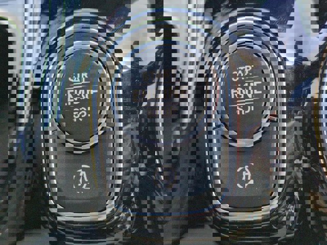 Used 2025 Mercedes-Benz GLA 250 image 26