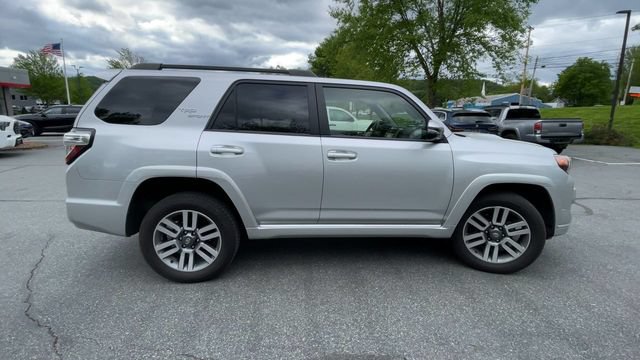 Certified 2022 Toyota 4Runner TRD Sport w/ Technology Package AWD/4WD image 9