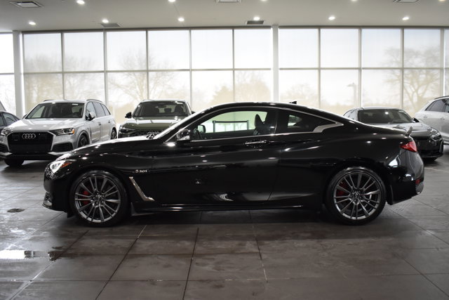 Used 2017 INFINITI Q60 Red Sport 400 image 8