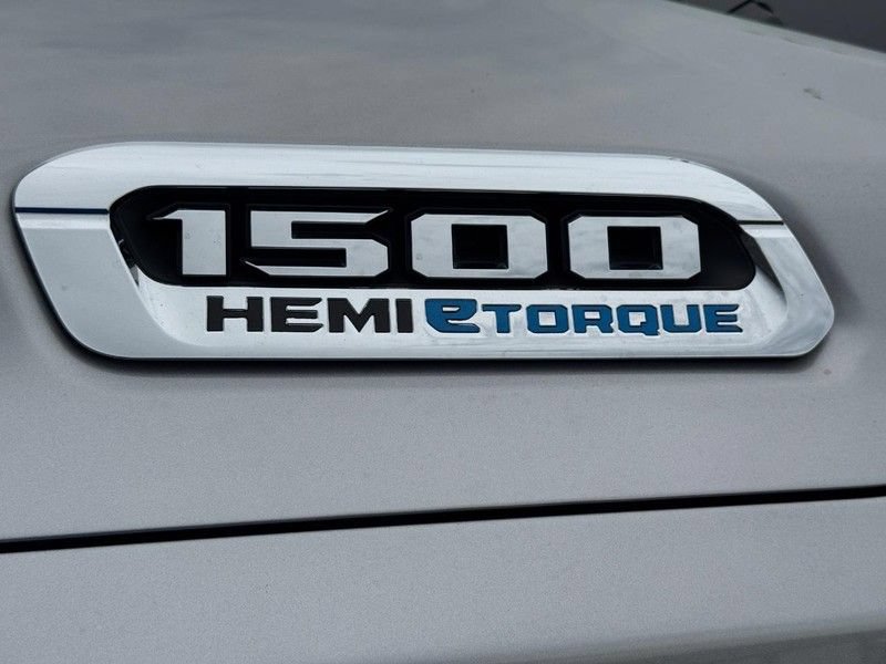 Used 2022 RAM 1500 Big Horn AWD/4WD image 9