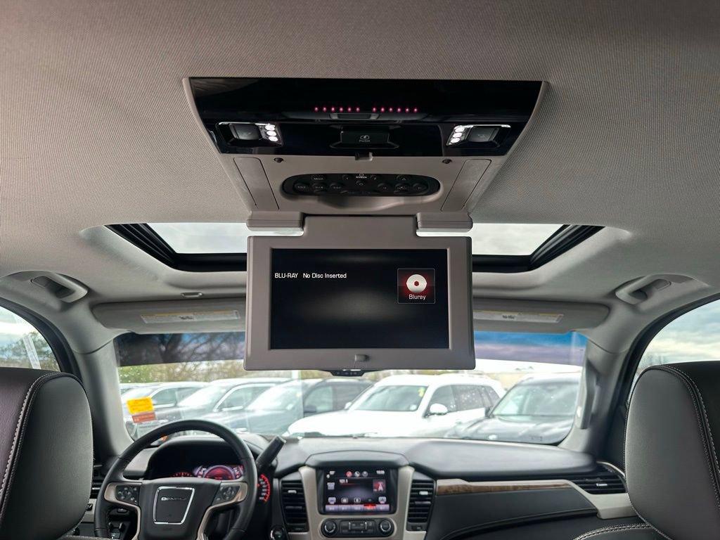 Used 2015 GMC Yukon Denali w/ Touring Package image 27