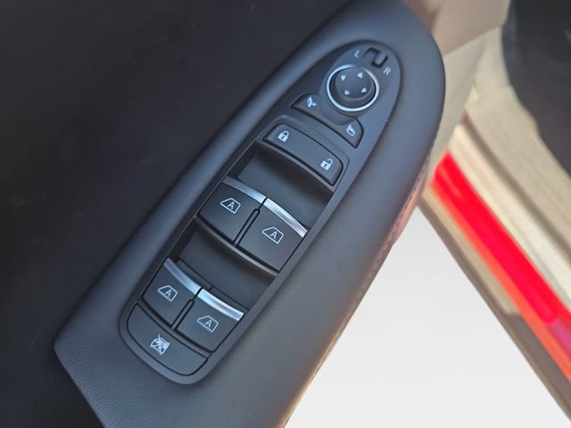 Used 2023 INFINITI QX50 Sport AWD/4WD image 18