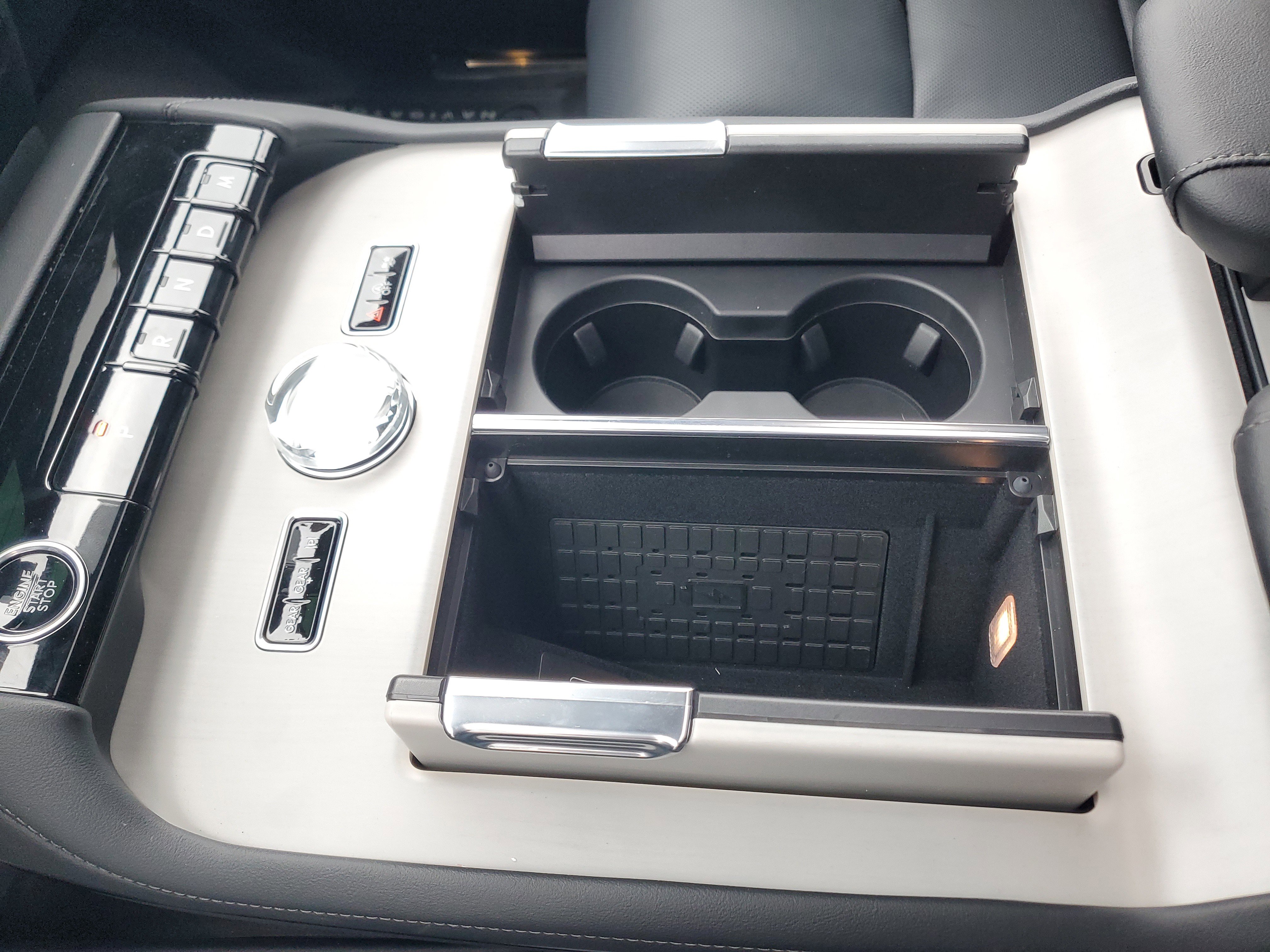 New 2026 Lincoln Navigator L Reserve w/ Jet Appearance Package image 26