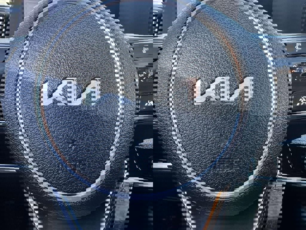 Certified 2024 Kia Sportage LX image 31