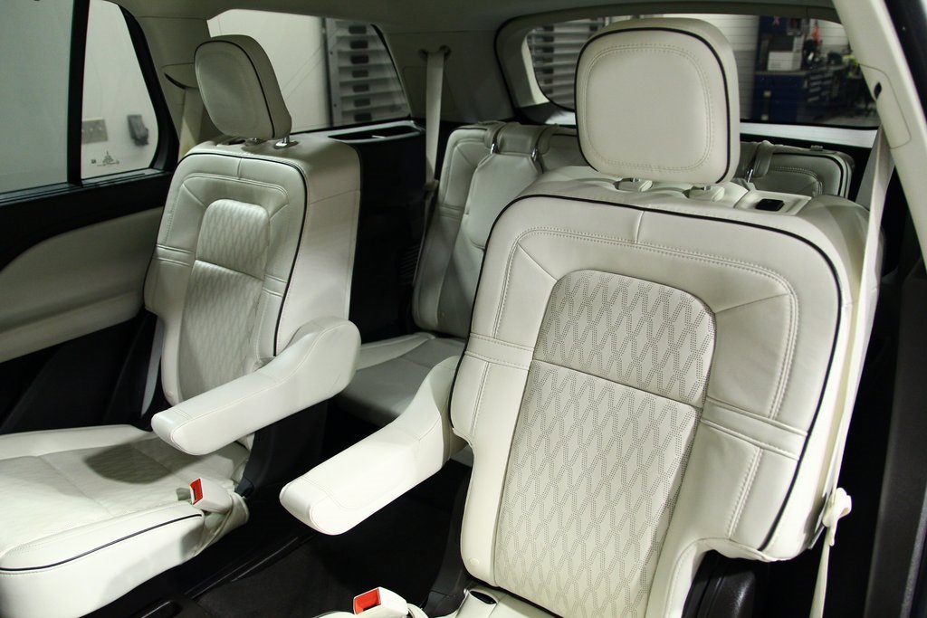 Used 2021 Lincoln Aviator Black Label w/ Dynamic Handling Package image 28