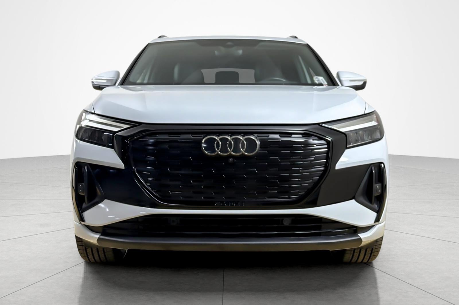 Certified 2023 Audi Q4 e-tron Premium Plus w/ Premium Plus AWD/4WD image 8